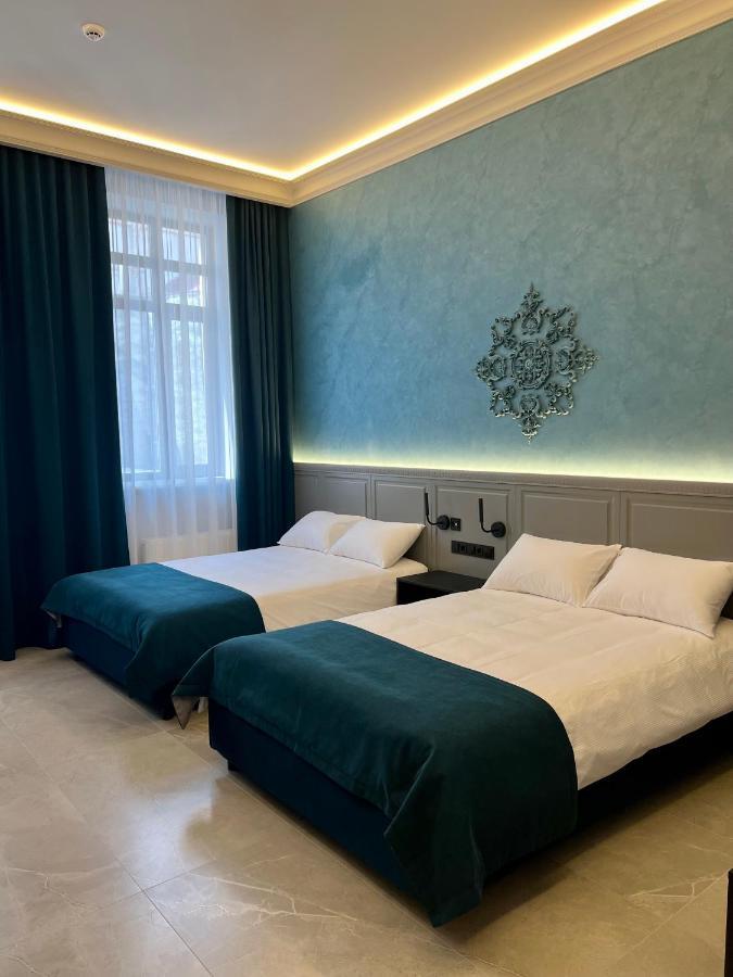Richmond Hotel Chisinau Exterior photo